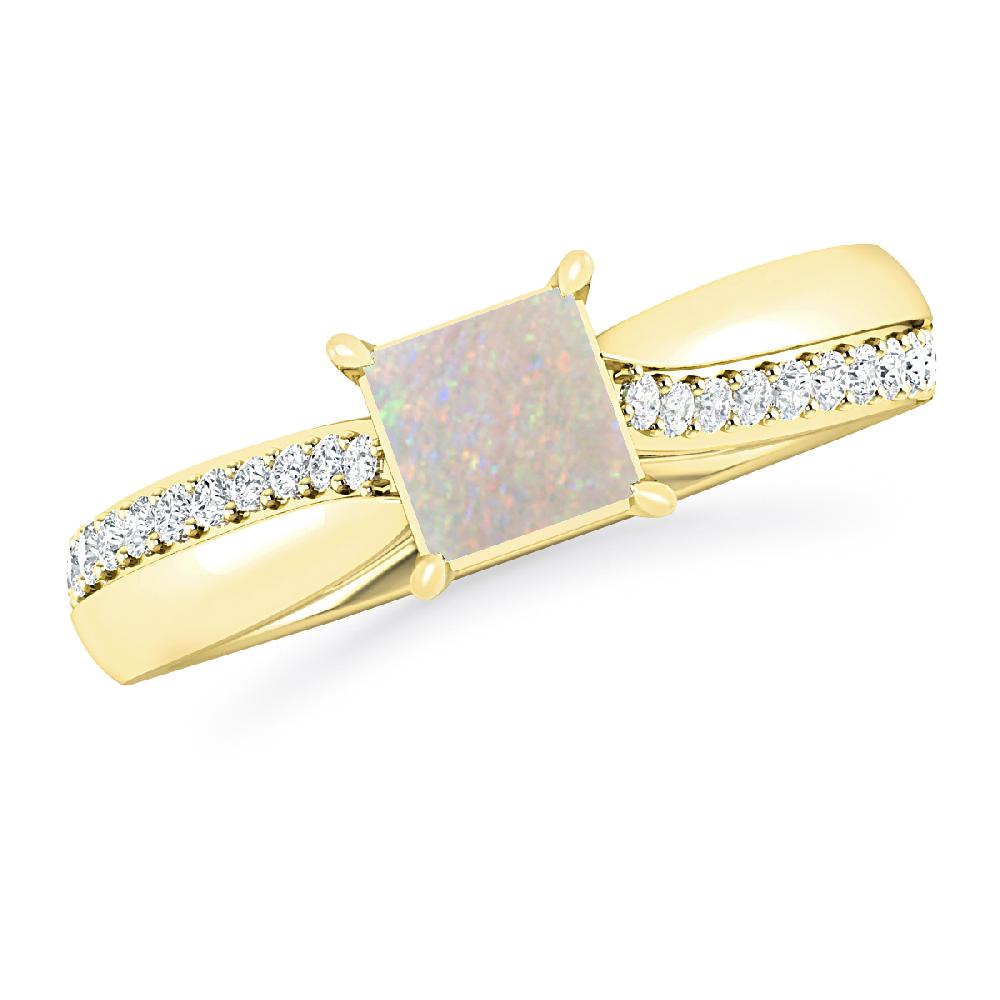 Yellow Gold - Opal