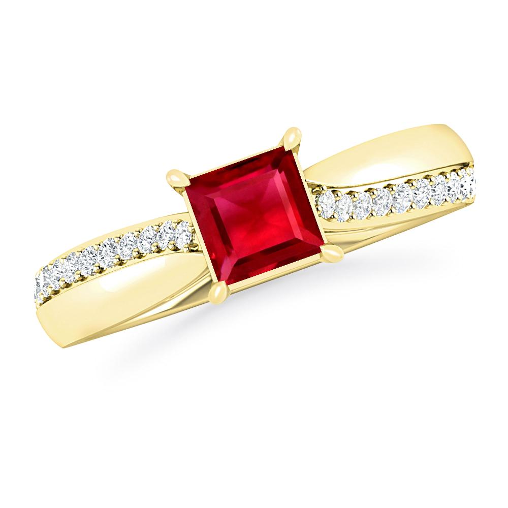 Yellow Gold - Ruby