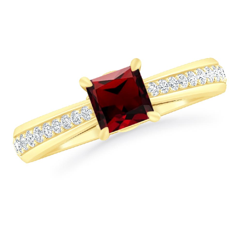 Yellow Gold - Garnet