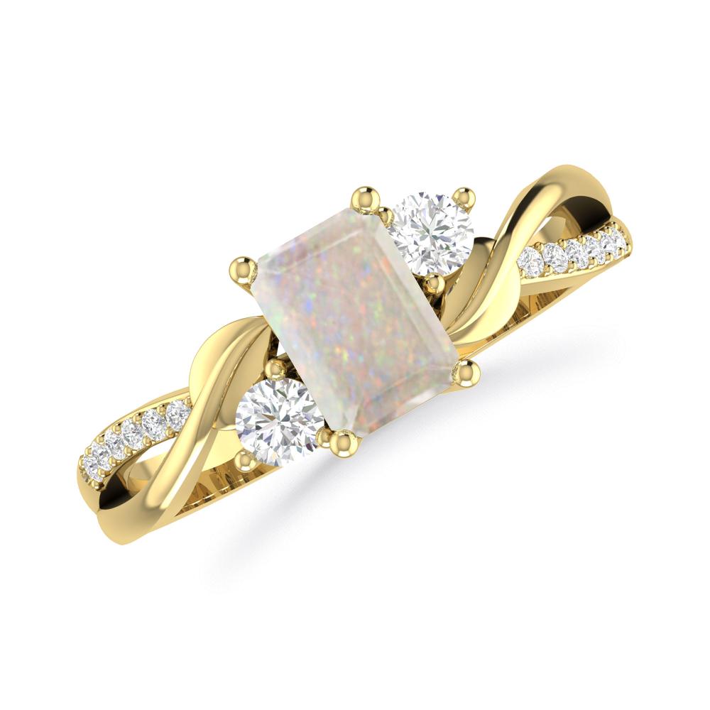 Yellow Gold - Opal