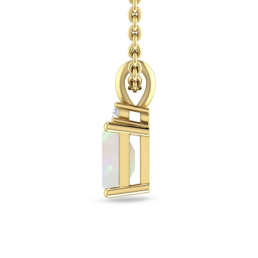 Yellow Gold - Opal