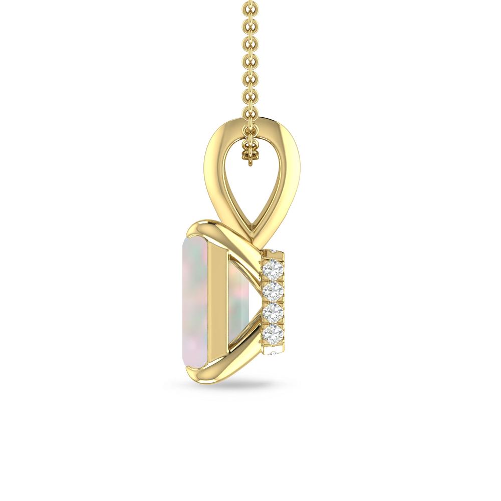 Yellow Gold - Opal