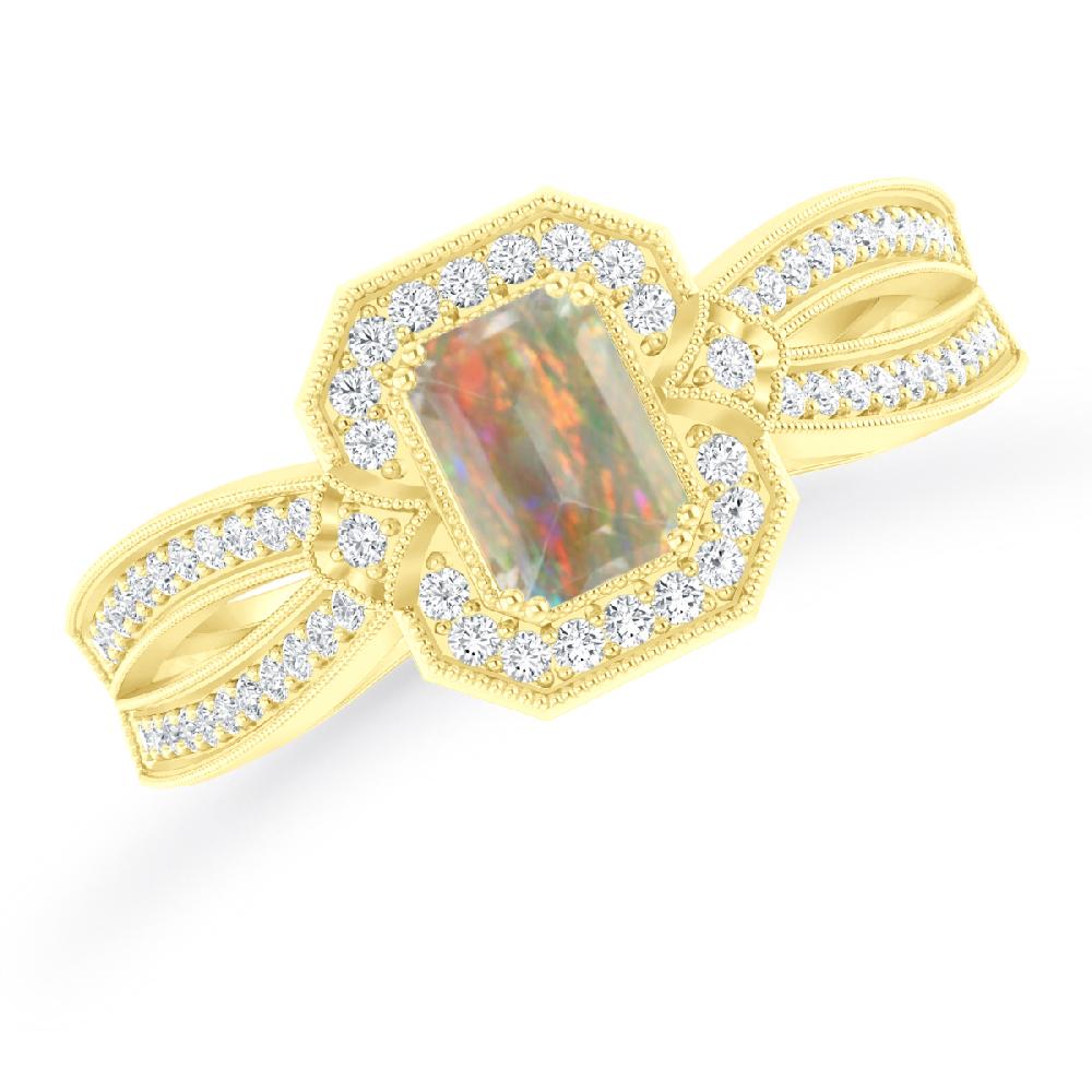 Yellow Gold - Opal